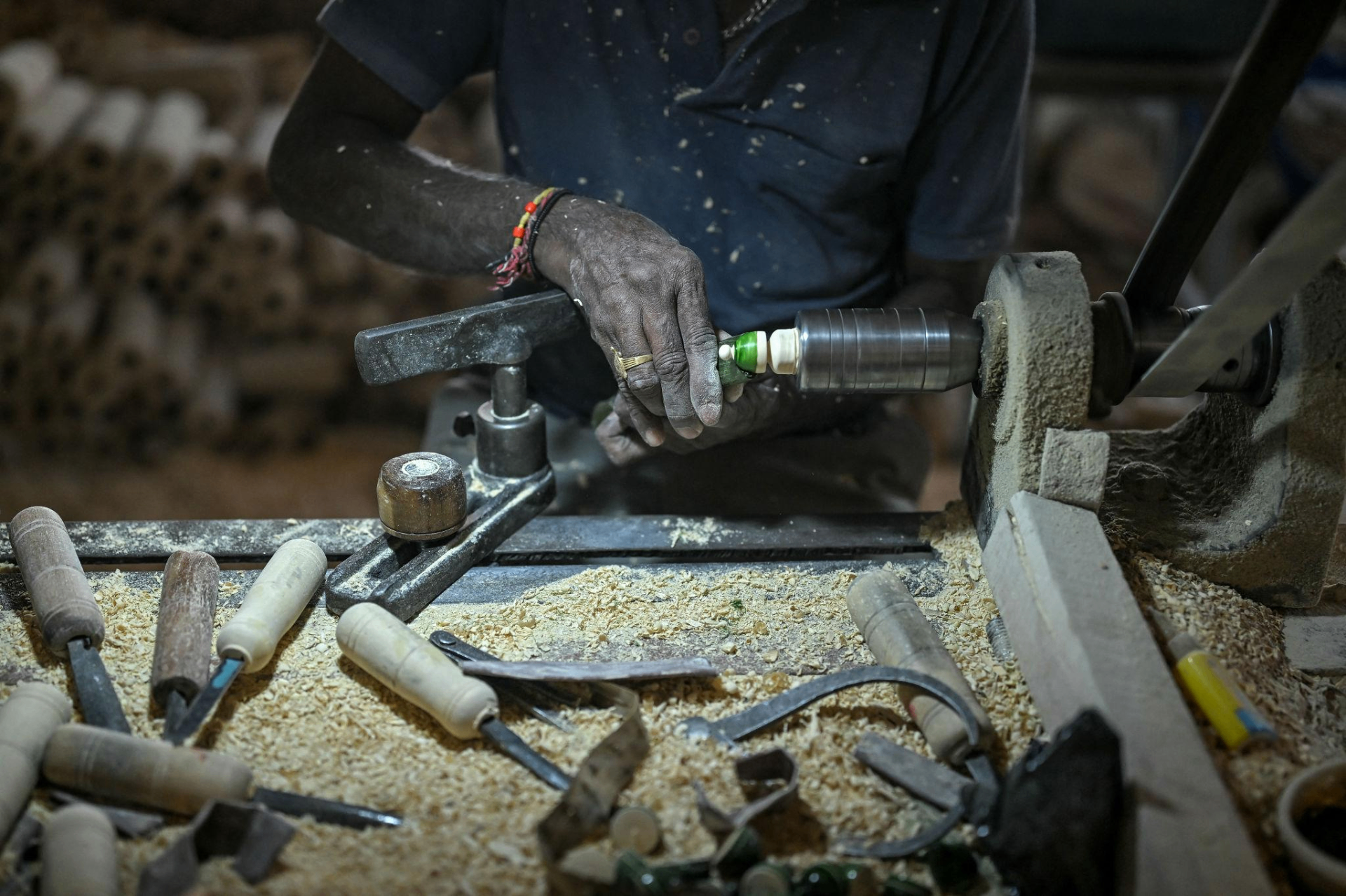 Artisan tools and hands